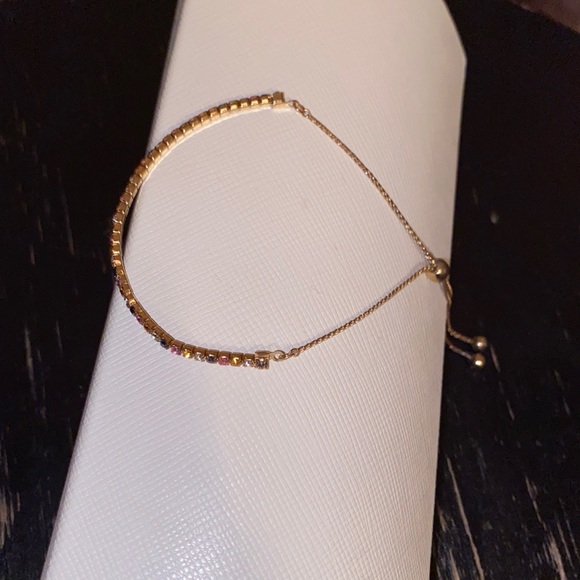 Multi-Color adjustable bracelet - Picture 2 of 4